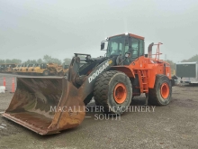 2017 Doosan Infracore America Corp. DL420-5